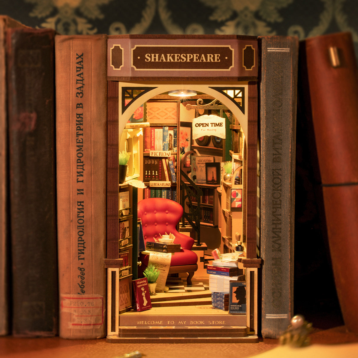 Rolife Bookstore DIY Book Nook Kit TGB07