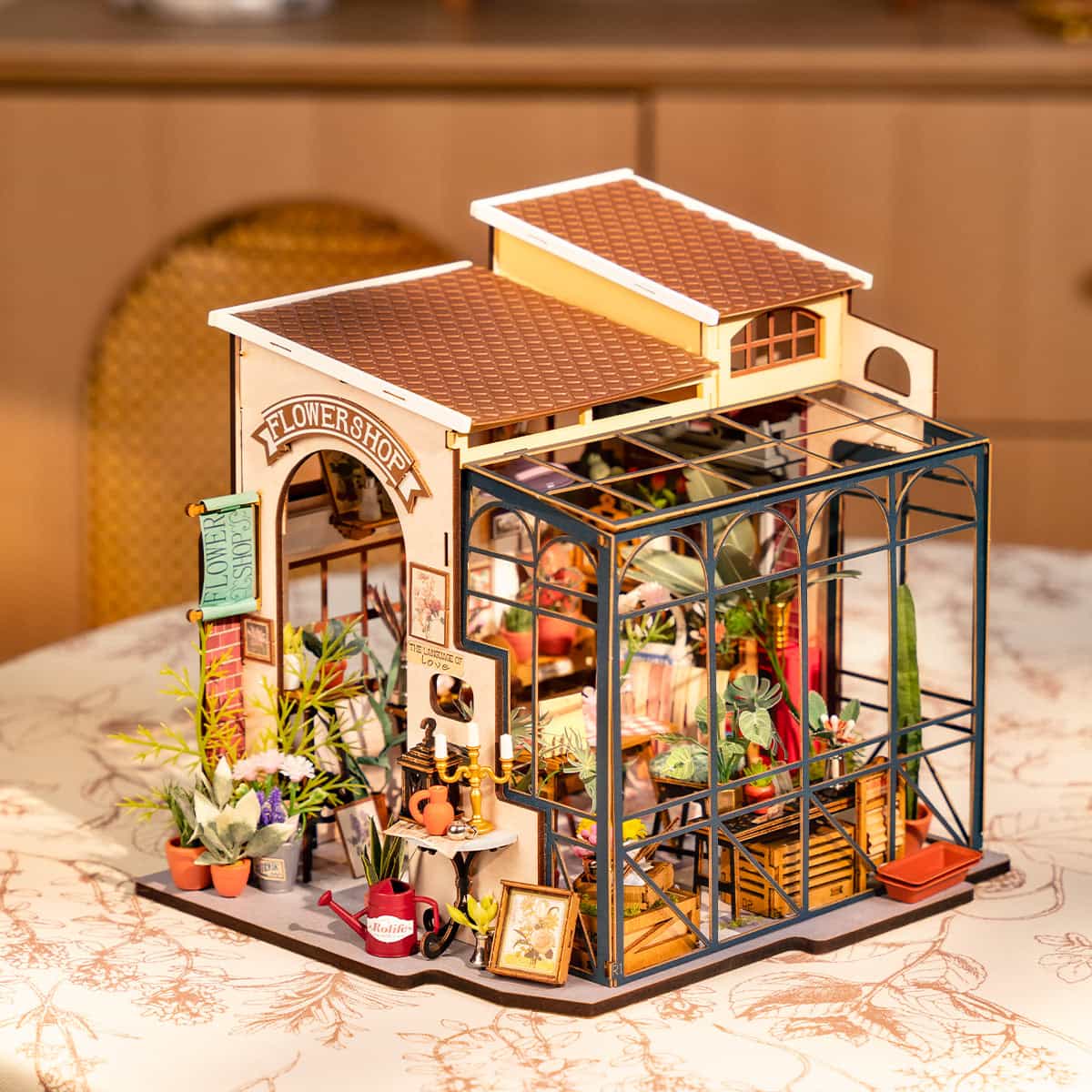 Rolife Emily's Flower Shop Miniature House DG145
