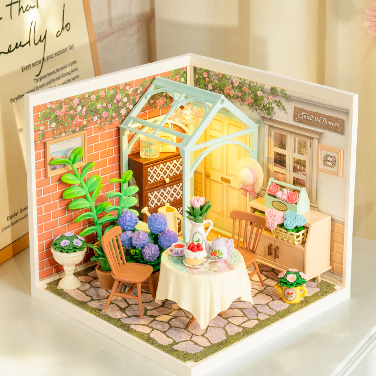 Rolife Blooming Tea Garden DIY Miniature House DW013B